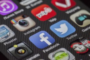Do social media make an effective recruitment tool for SMEs?