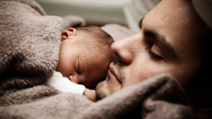 Mental and emotional distress for dads: return to work or look after child