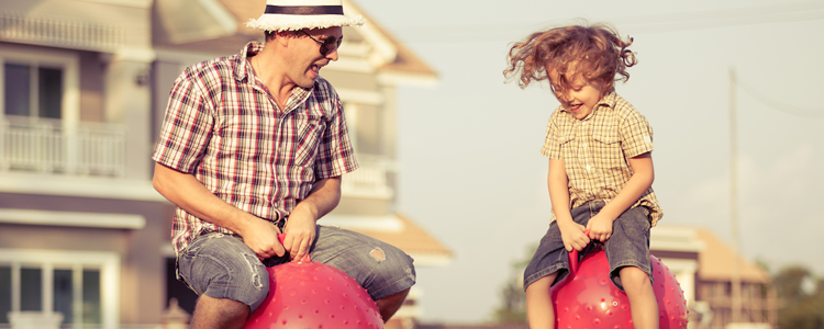 over half of new dads are struggling to secure flexibility at work