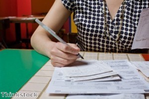 uk emplaoyers' intentions to hire temporary staff rise dramatically